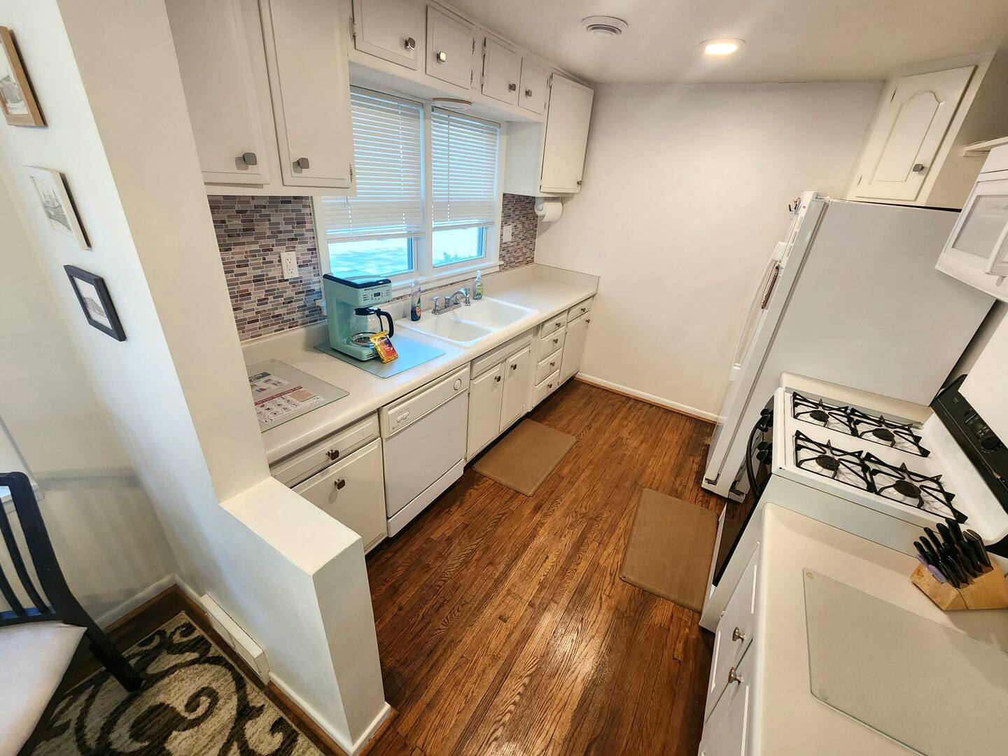 Suite 1 kitchen